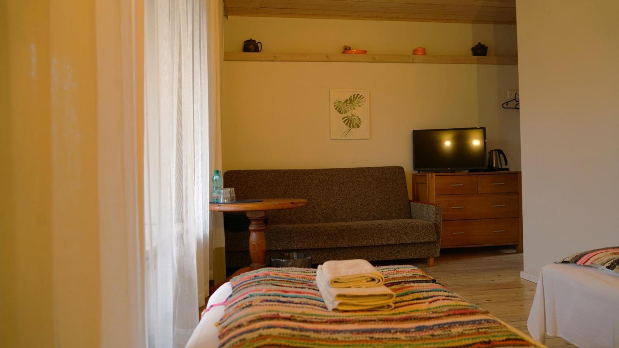 Maza Kapa Hotel Koknese Kültér fotó