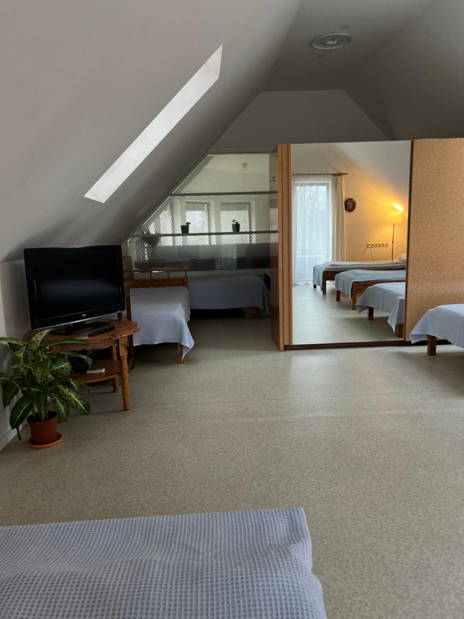 Maza Kapa Hotel Koknese Kültér fotó