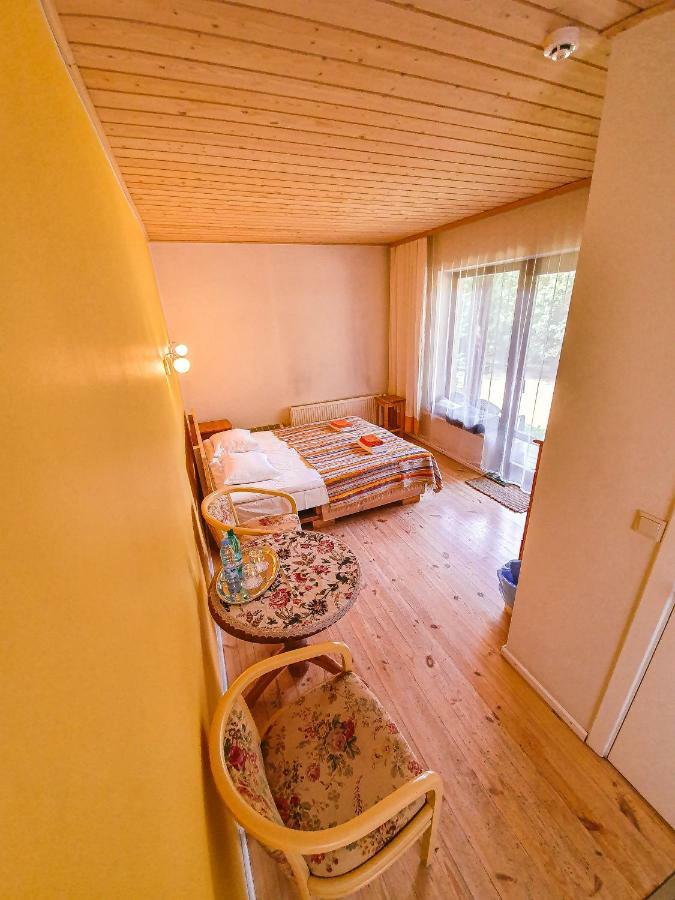 Maza Kapa Hotel Koknese Kültér fotó